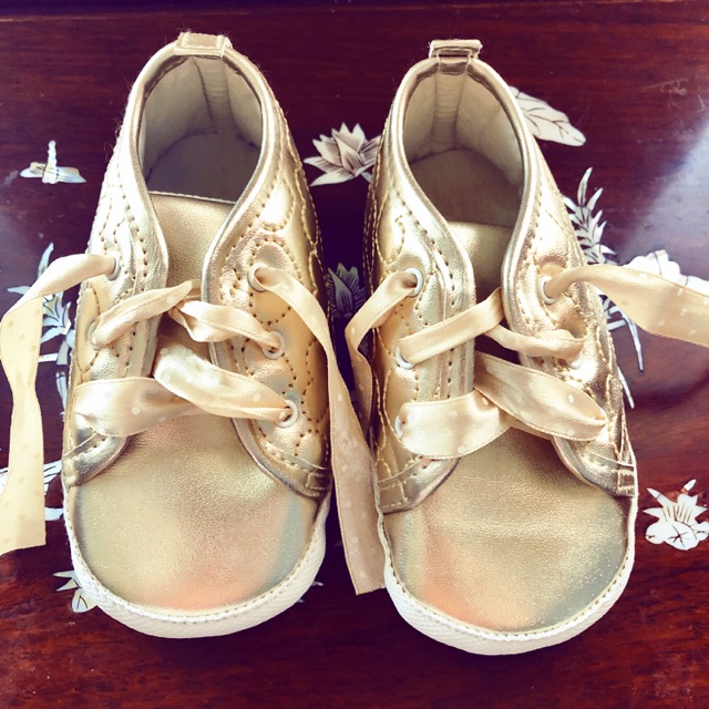 gold baby shoes size 3