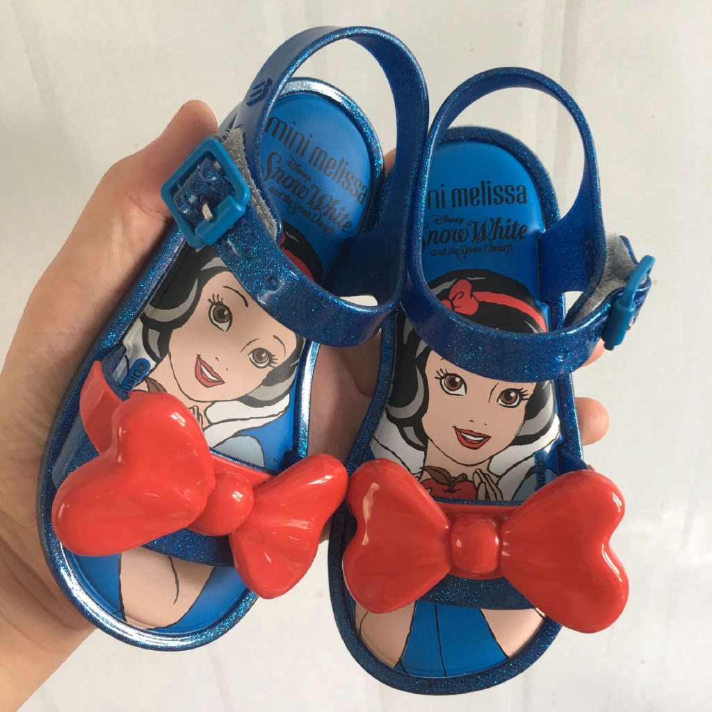 mini melissa snow white
