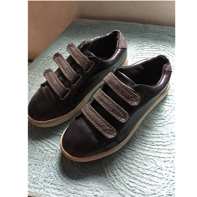 payless brash sneakers