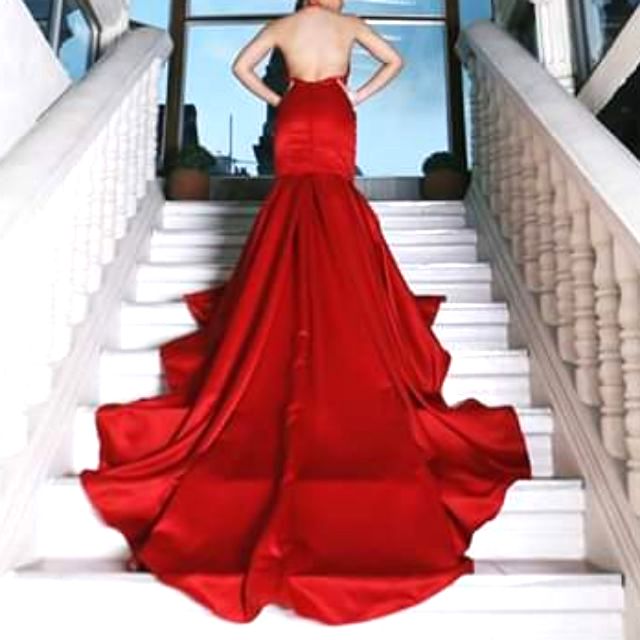 red gown for prom