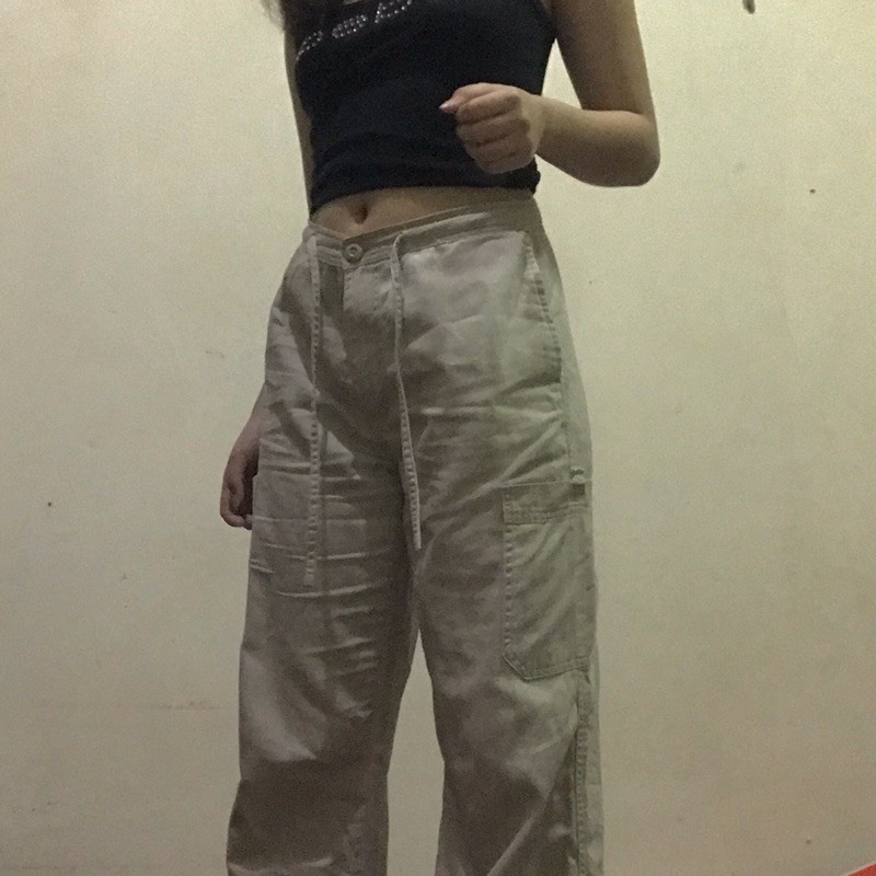 baggy pants khaki