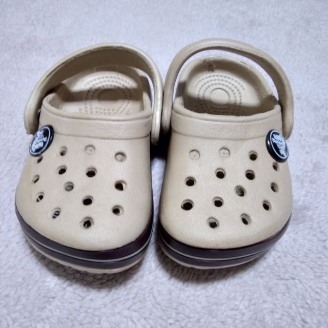 crocs class a