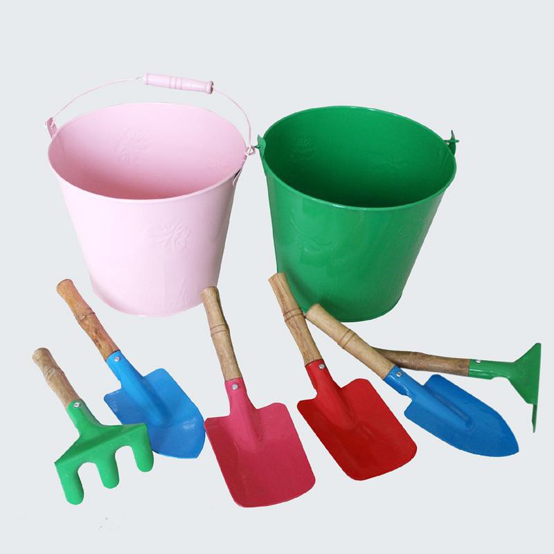 buy bucket and spade