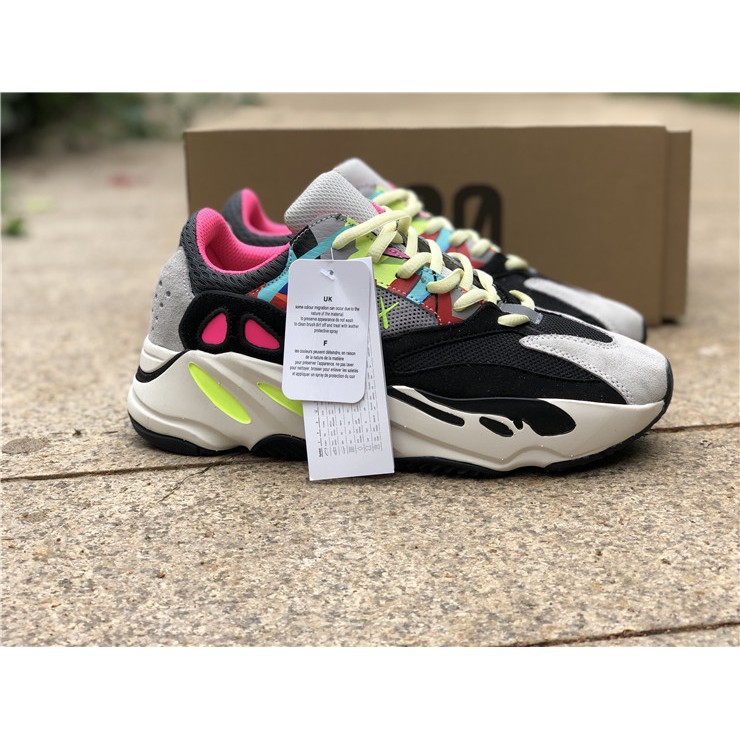 yeezy boost 700 kaws