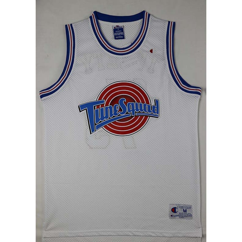 lola bunny jersey