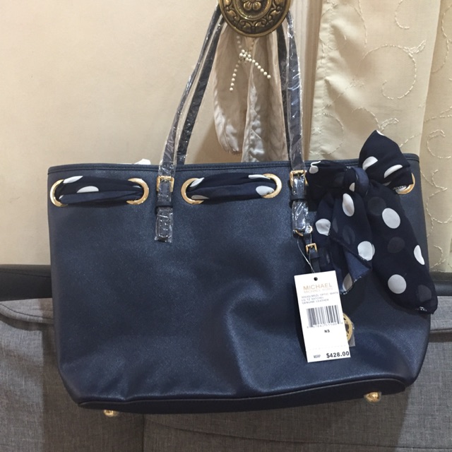 michael kors navy blue tote bag