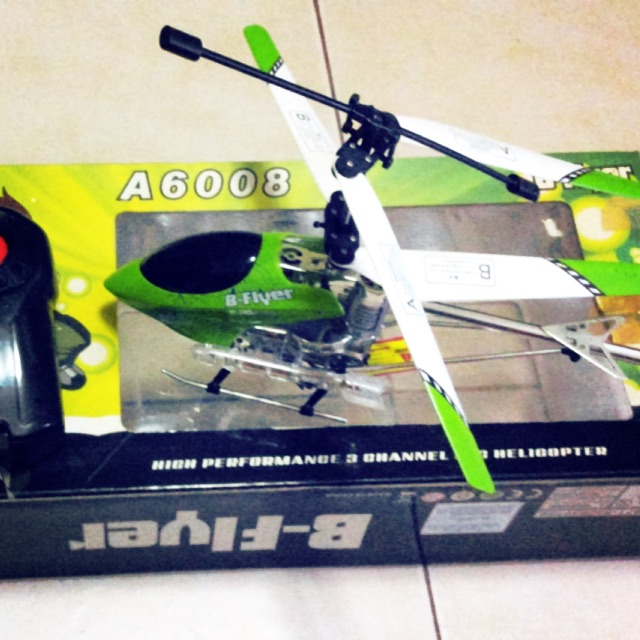 ben 10 helicopter toy
