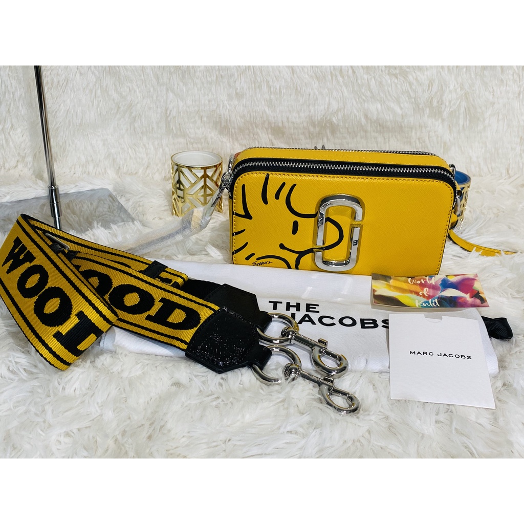 marc jacobs peanuts snapshot bag