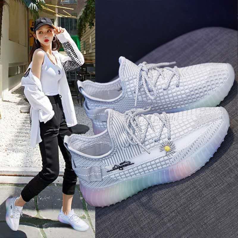 yeezy new style