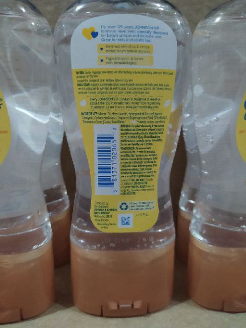 Johnson's® Baby Oil Gel 192mL(6.5 FL OZ) Shea & Cocoa Butter Exp Date: 01/24/24
