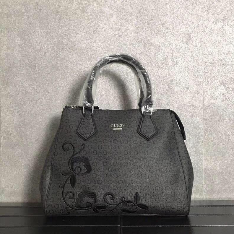 guess purse price