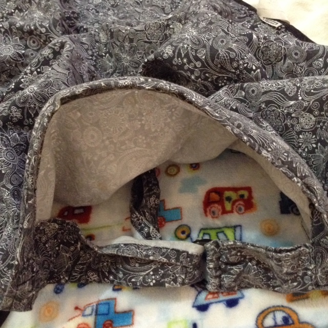 tommee tippee nursing cover