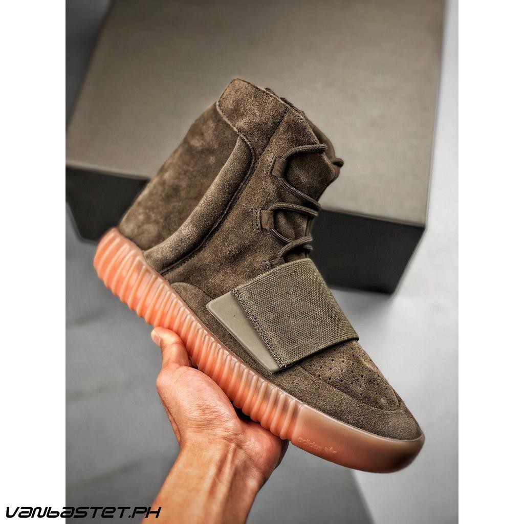 immagini adidas yeezy boost 750