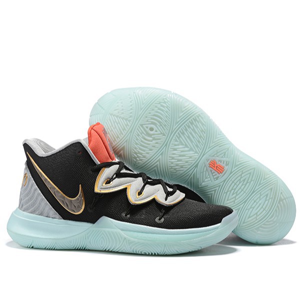 Design basketball shoes Nike Kyrie 5 with breathable material