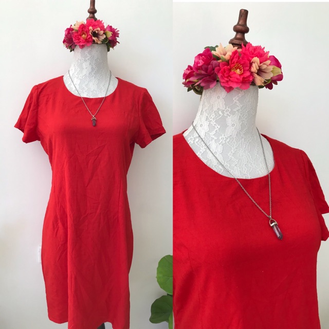 red cotton dress