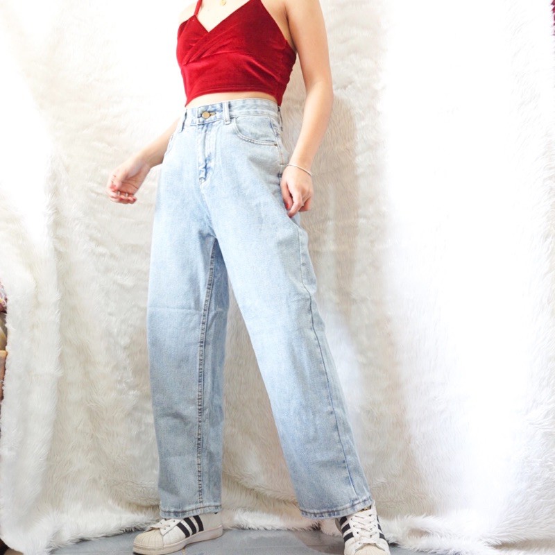 light washed mom jeans