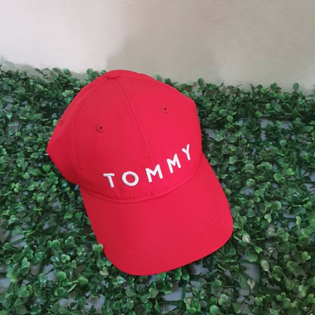 tommy hilfiger red cap