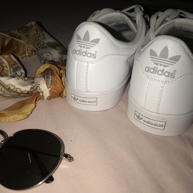 White Adidas Adicourt |