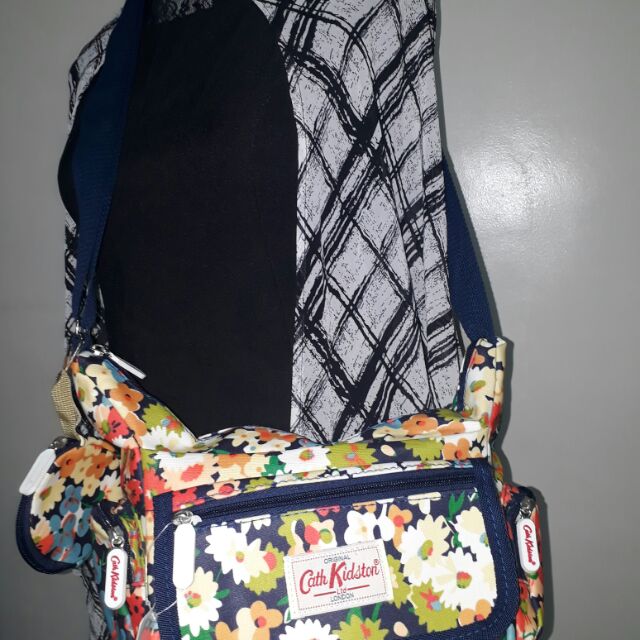 Brand new sling bag. Shopee Philippines