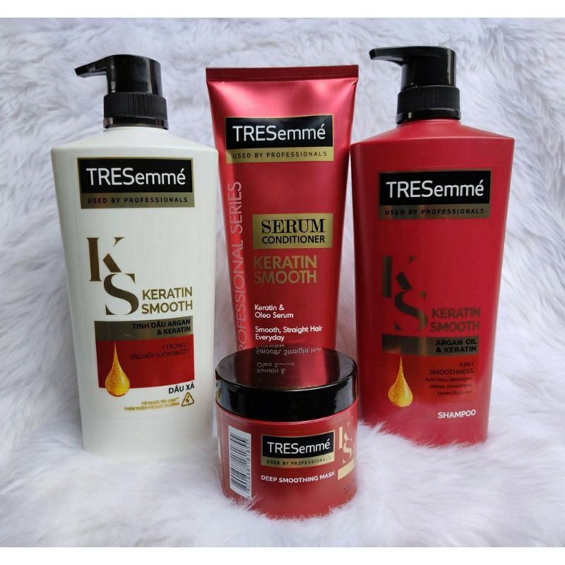 Tresemme Keratin Smooth Shampoo / Conditioner 620ml/Serum 330ml