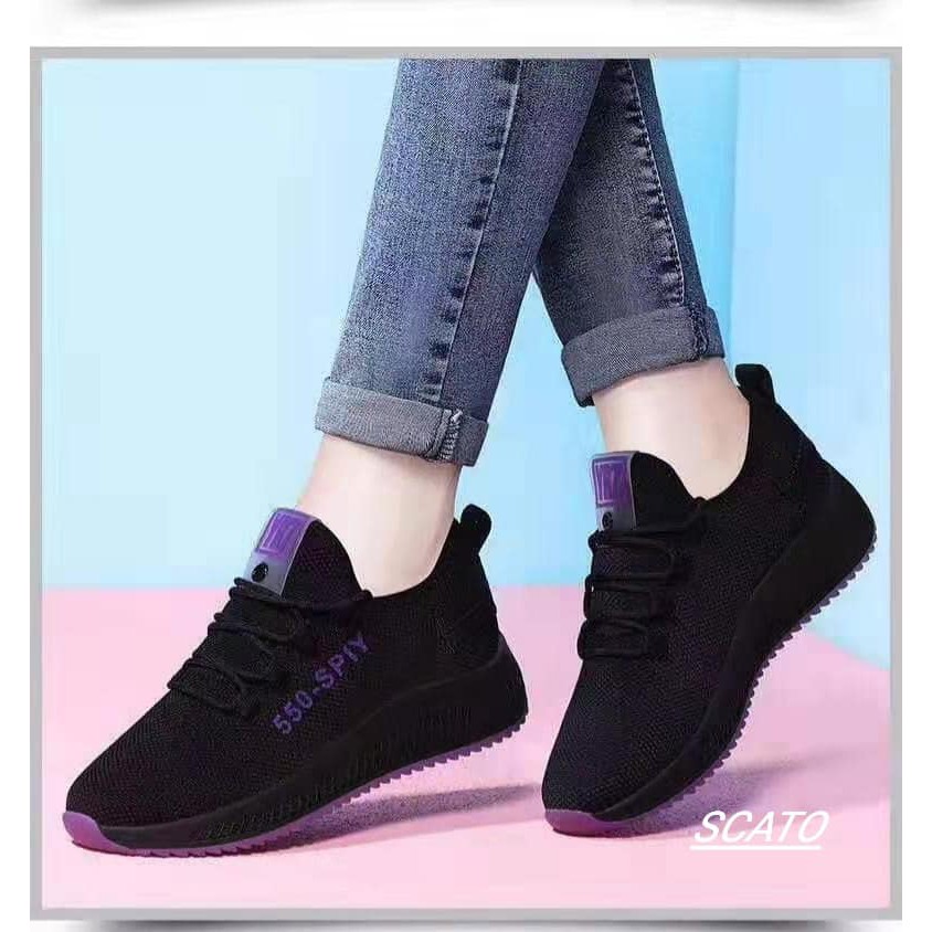 lightweight sneakers for walking