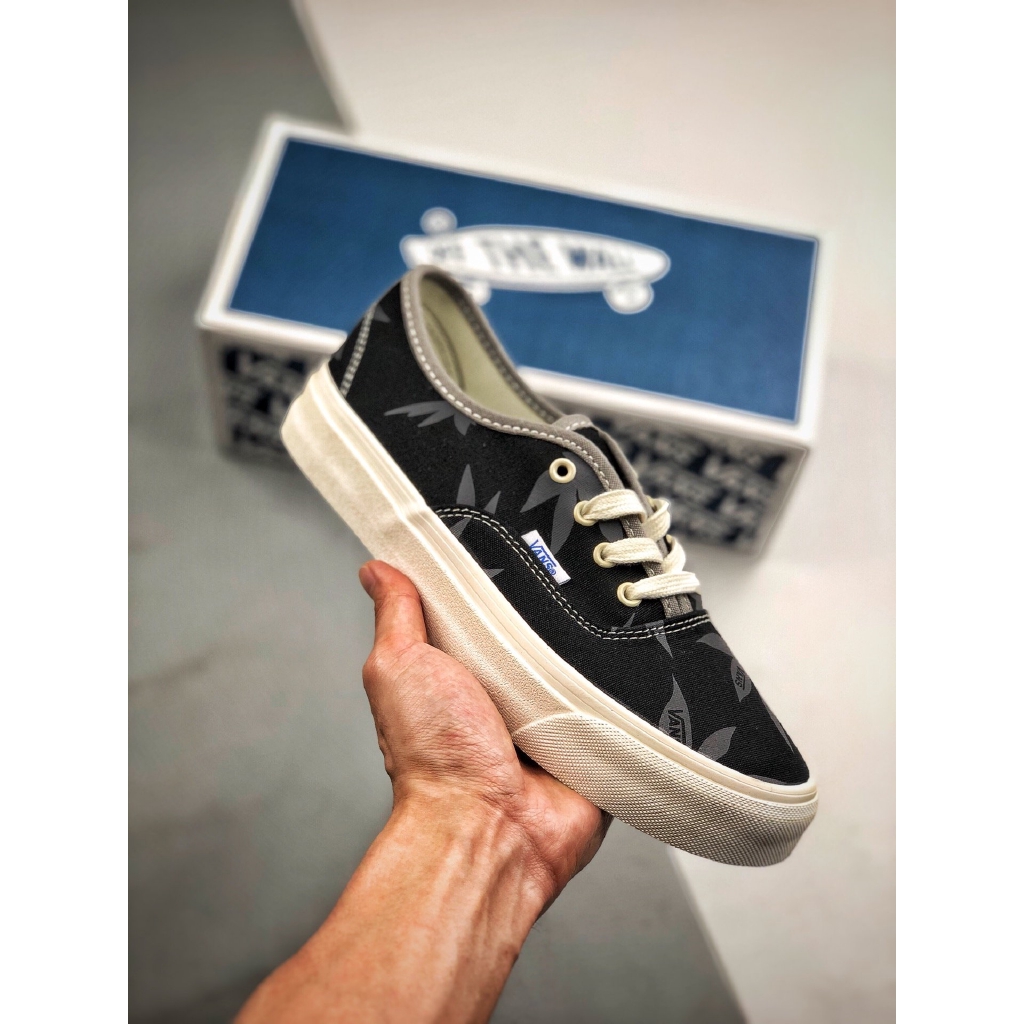 vans lx