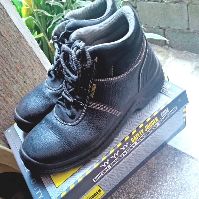 big w safety shoes