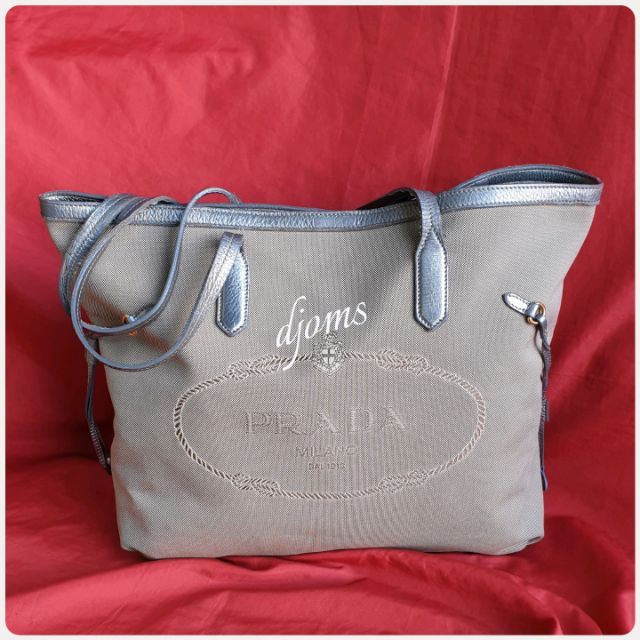 ?Prada Jacquard Logo Canvas Tote Mm Bag | Shopee Philippines