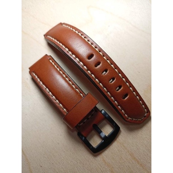 Leather watch strap by Don Pablos