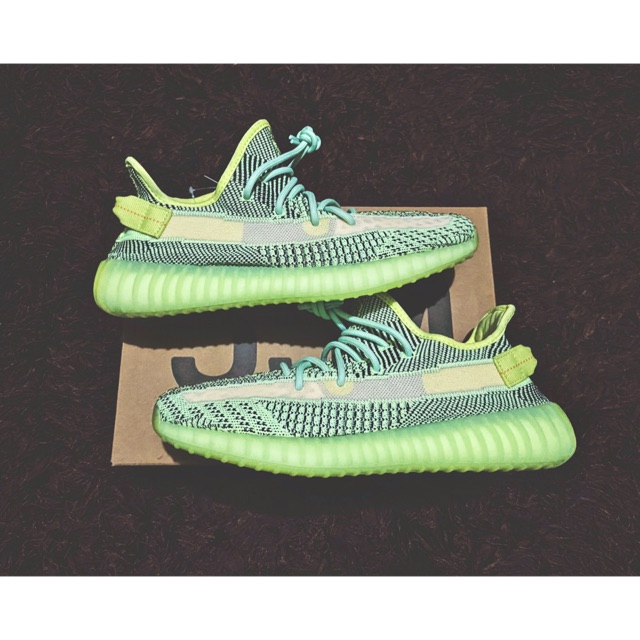 yeezreel 350 v2