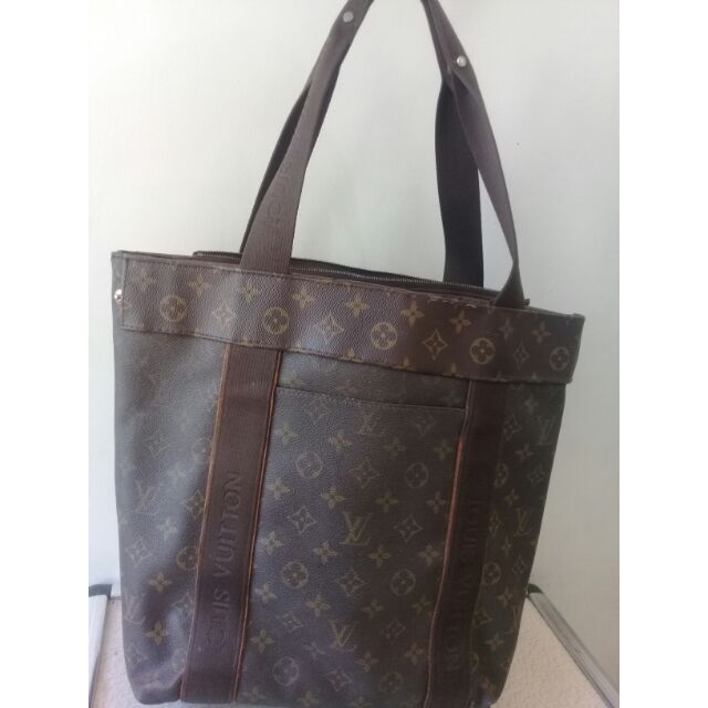 Preloved LV Shoulder Bag | Shopee Philippines