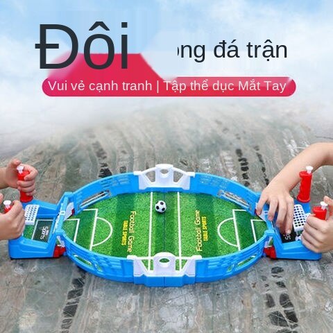 Soccer table: Bạn yêu thích bóng đá và muốn tập luyện kỹ năng đá bóng của mình? Hãy đến với chế độ Soccer Table trên game yêu thích của bạn để thử thách kỹ năng và đo sức mình với những đối thủ mạnh nhất.