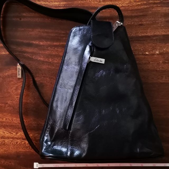 clarks black leather bag