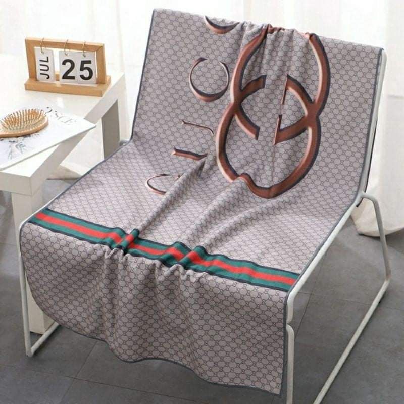 GUCCI YAYAMANIN BATH TOWEL ( BEST SELLER ) Shopee Philippines