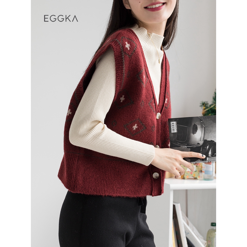 three button cardigan