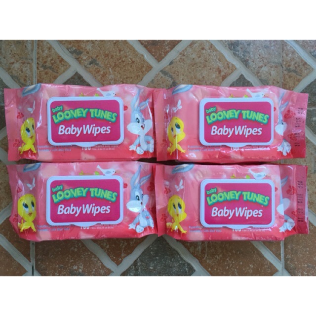 looney tunes baby wipes