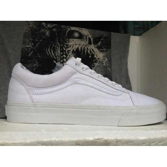 fake white vans