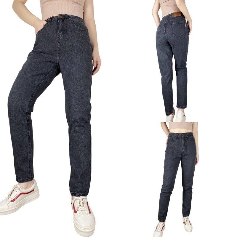 stretchable denim jeans