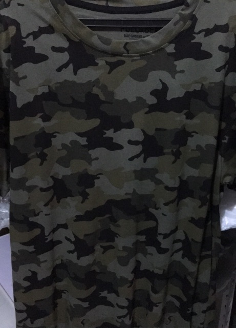 pull and bear camo t shirt