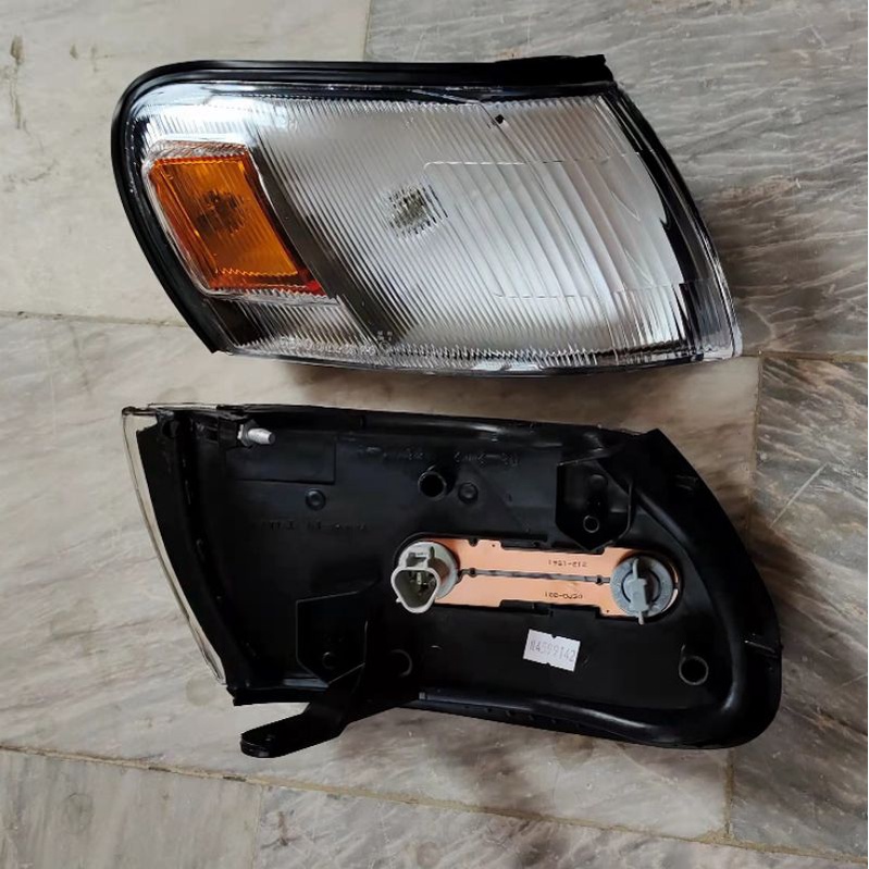 Corner Light Toyota Corolla AE100 (Taiwan) Shopee Philippines