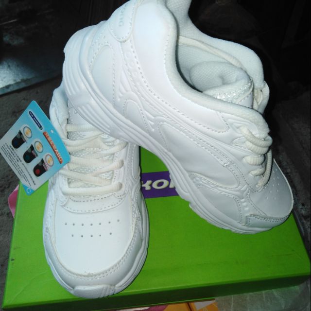 ORIG DR KONG WHITE RUBBER SHOES BNEW W/TAG | Shopee Philippines