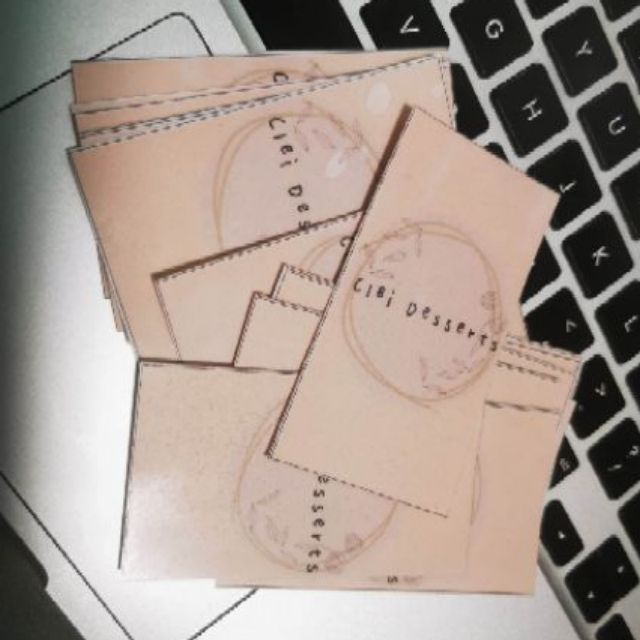 customized waterproof labels