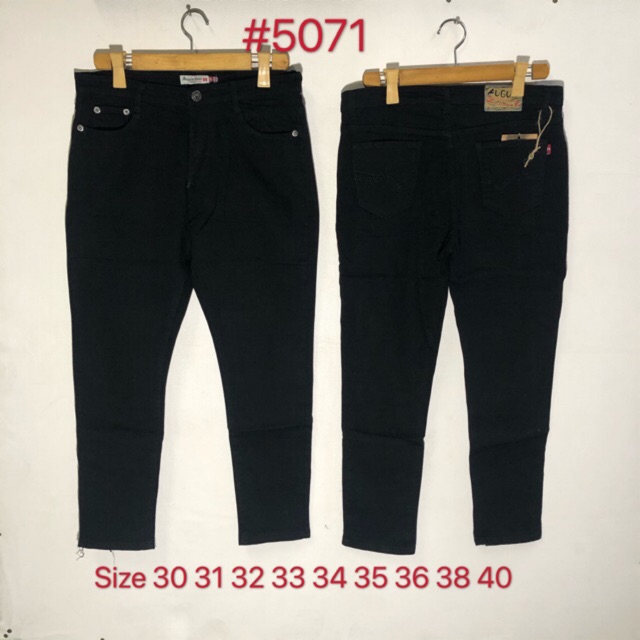 40 jeans size