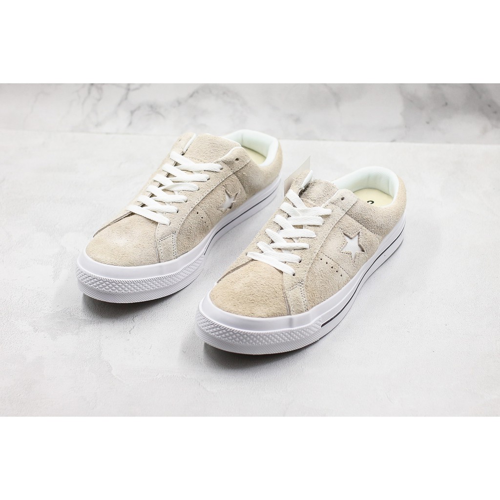 cream converse one star