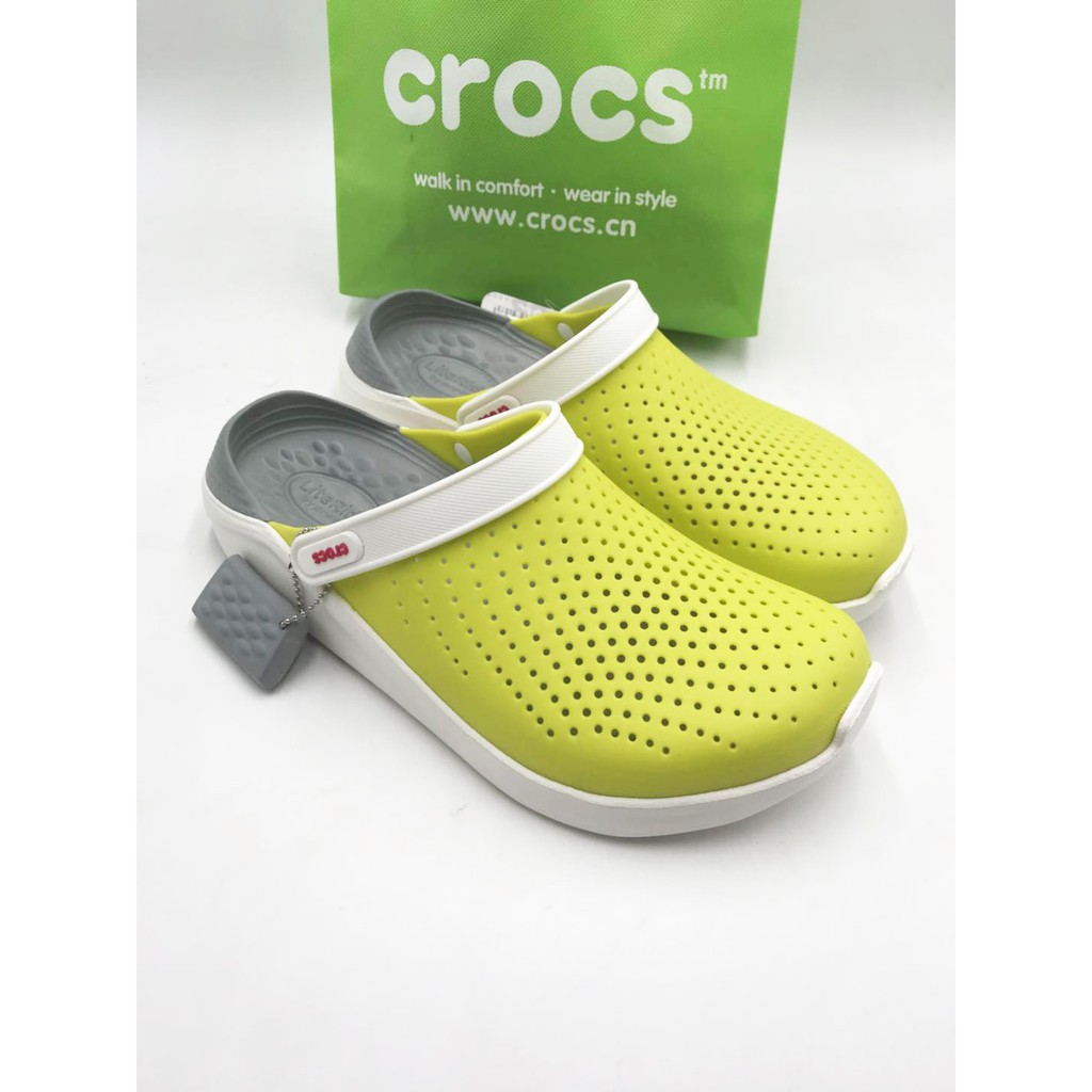 crocs unisex sandals
