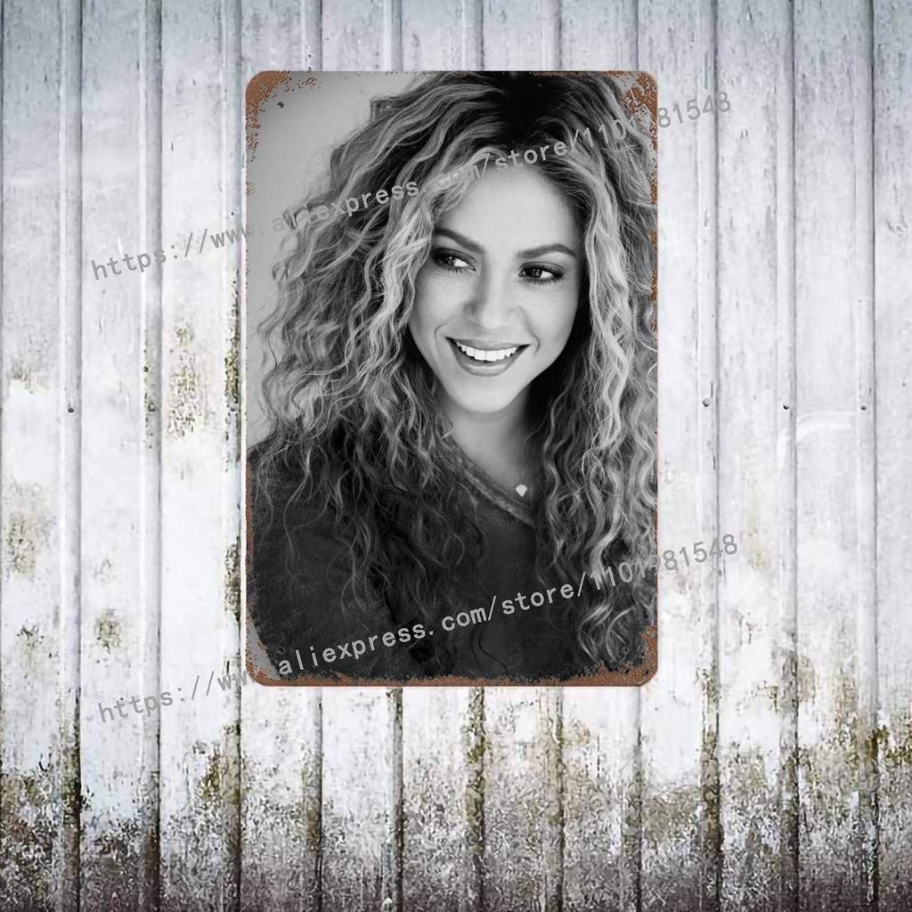 Pop Culture Graphics shakira Sexy HOT Poster Vintage Tin Metal Sign Decorative Plaque for Pub Bar Man Cave Club Wall Decoration