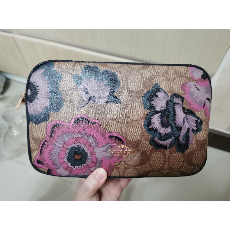 Coach Jes Crossbody With selling Kaffe