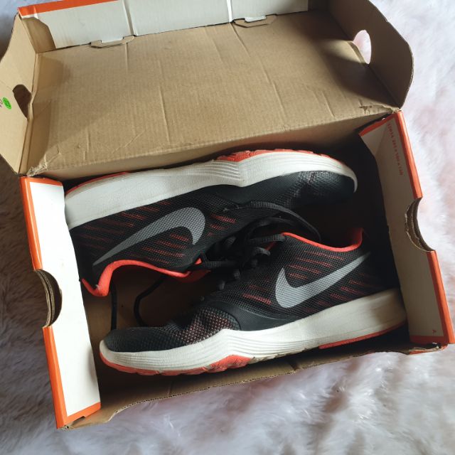 cheap nike trainers size 7