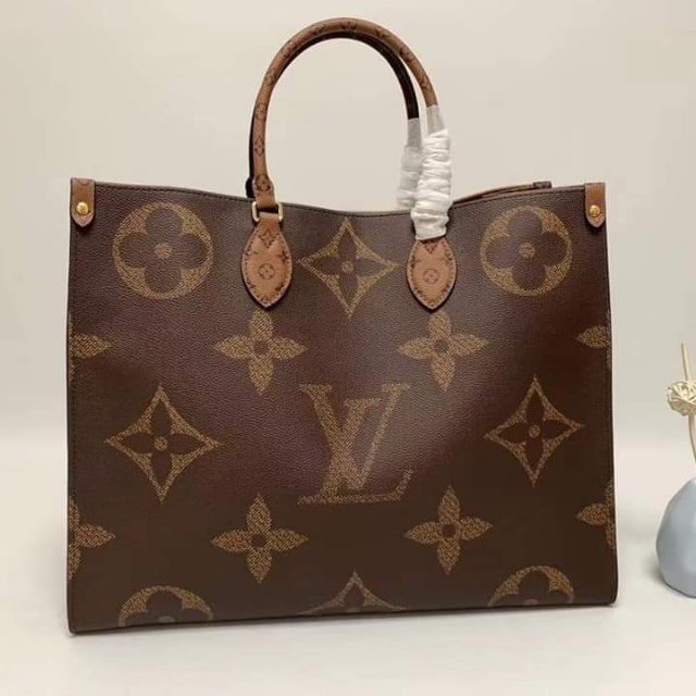 louis vuitton shopper bag