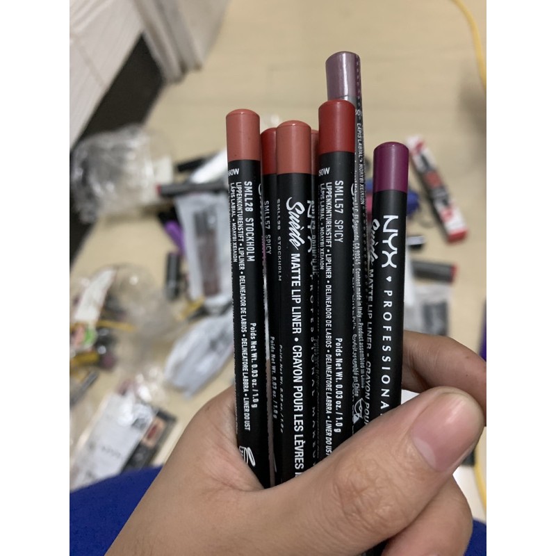 Nyx Club Hopper Lip Liner